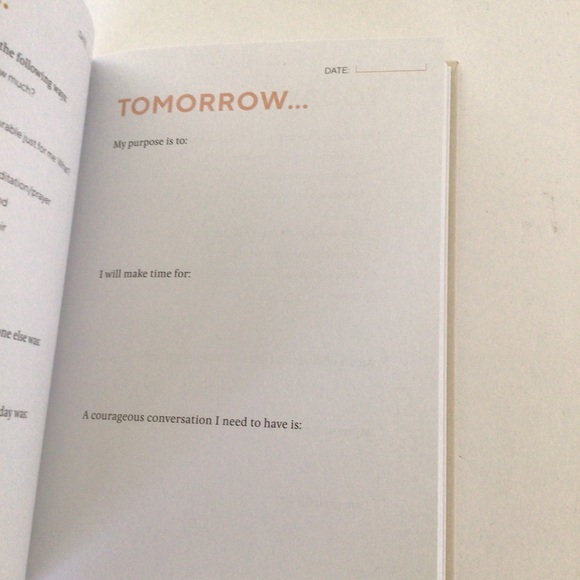 CHRONICLE BOOKS CALM THE CHAOS DAILY JOURNAL NWT - Picture 11 of 16